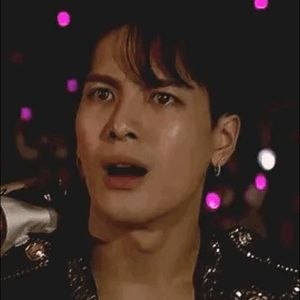 Meet your Posher, Jinise